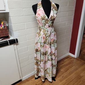 Beautiful Vintage Halter Dress (No Size Tag)